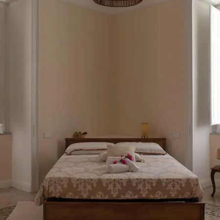 Sapore Di Sale Konukevi 3*